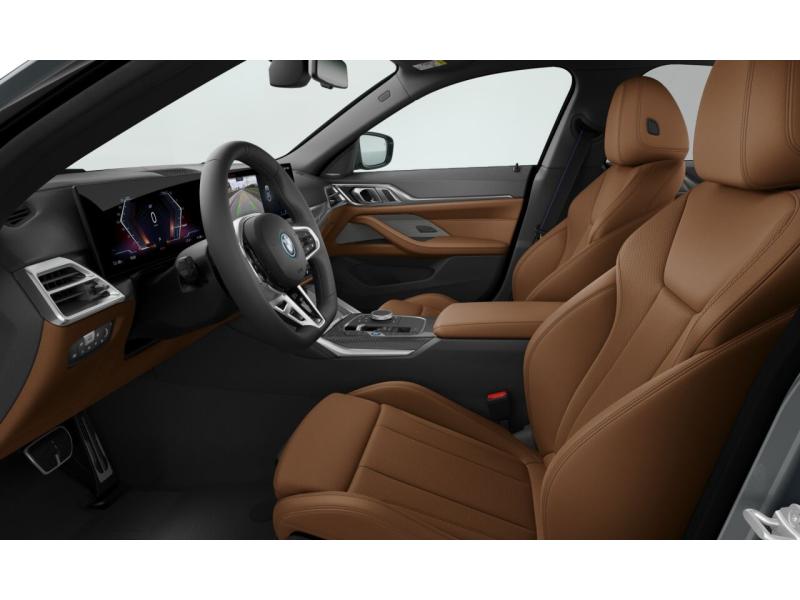 Véhicule de leasing intérieure