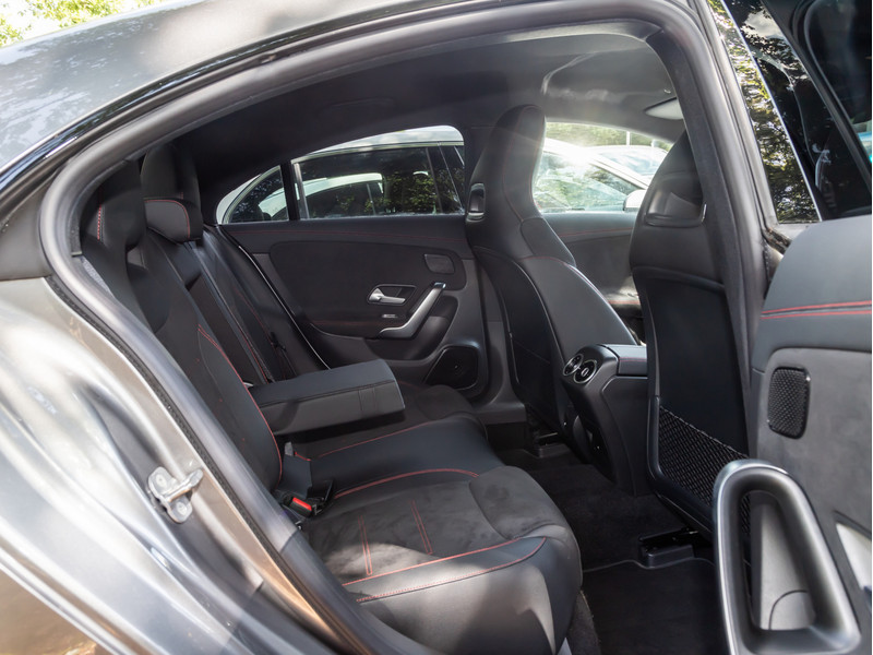 Véhicule de leasing intérieure