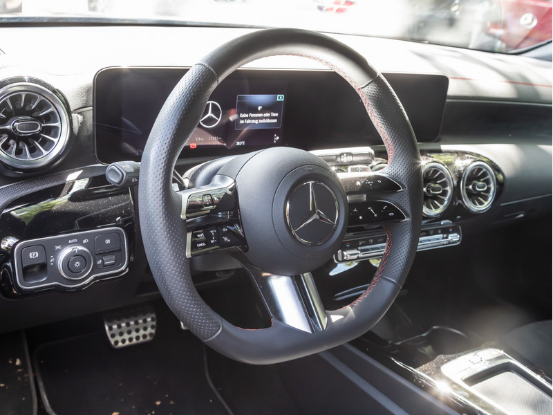 Véhicule de leasing intérieure