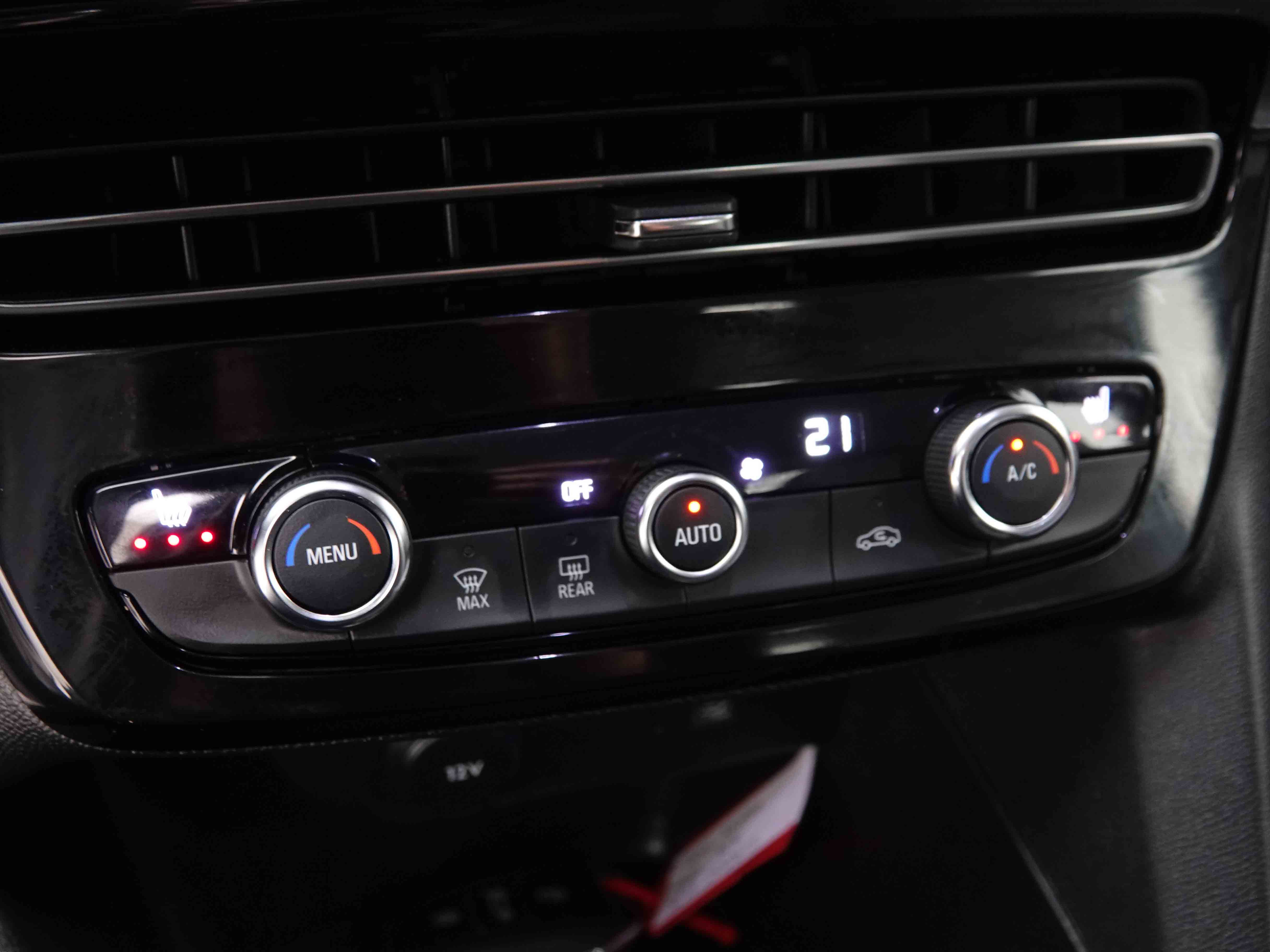 Véhicule de leasing intérieure