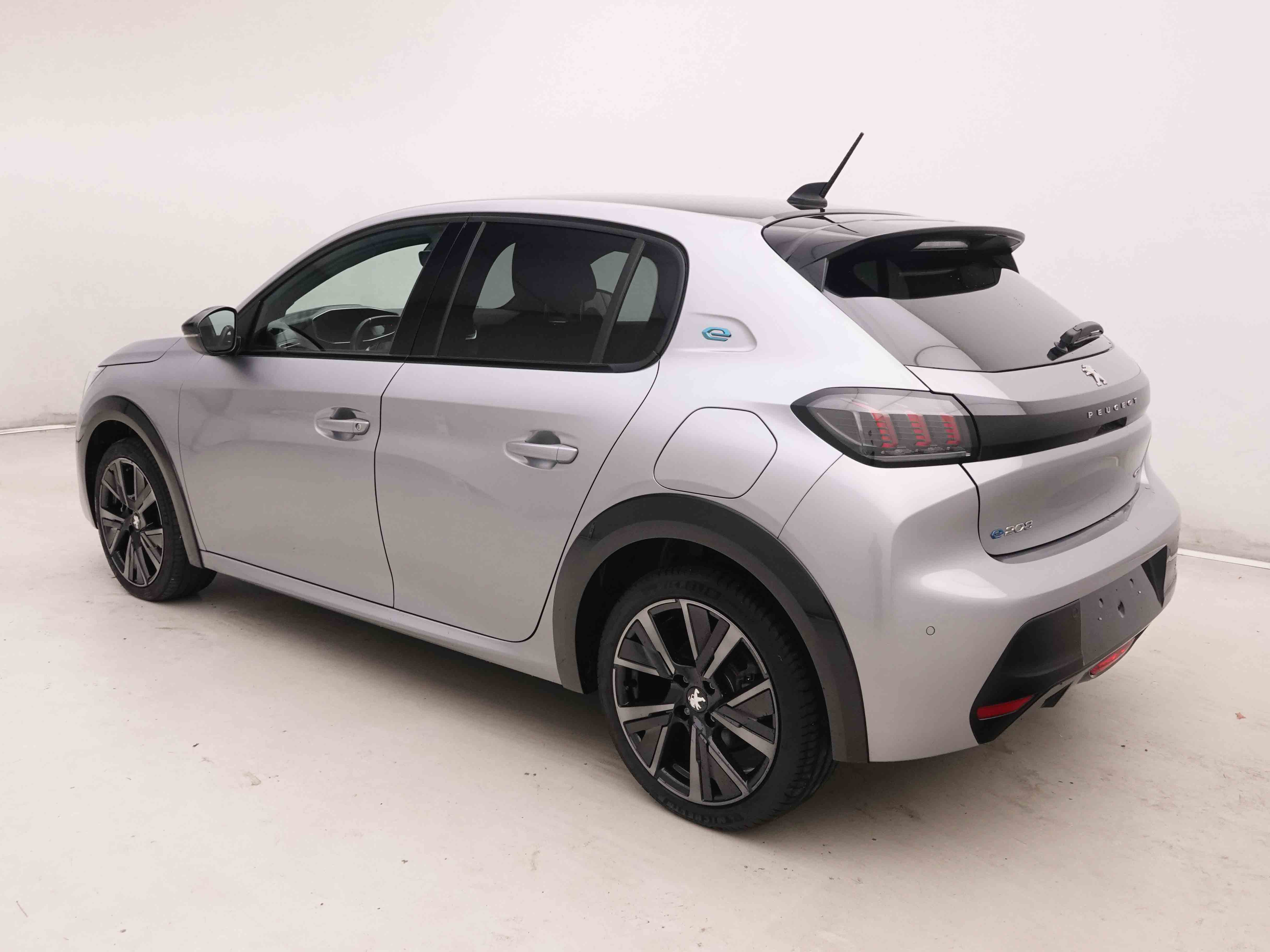 Véhicule de leasing intérieure