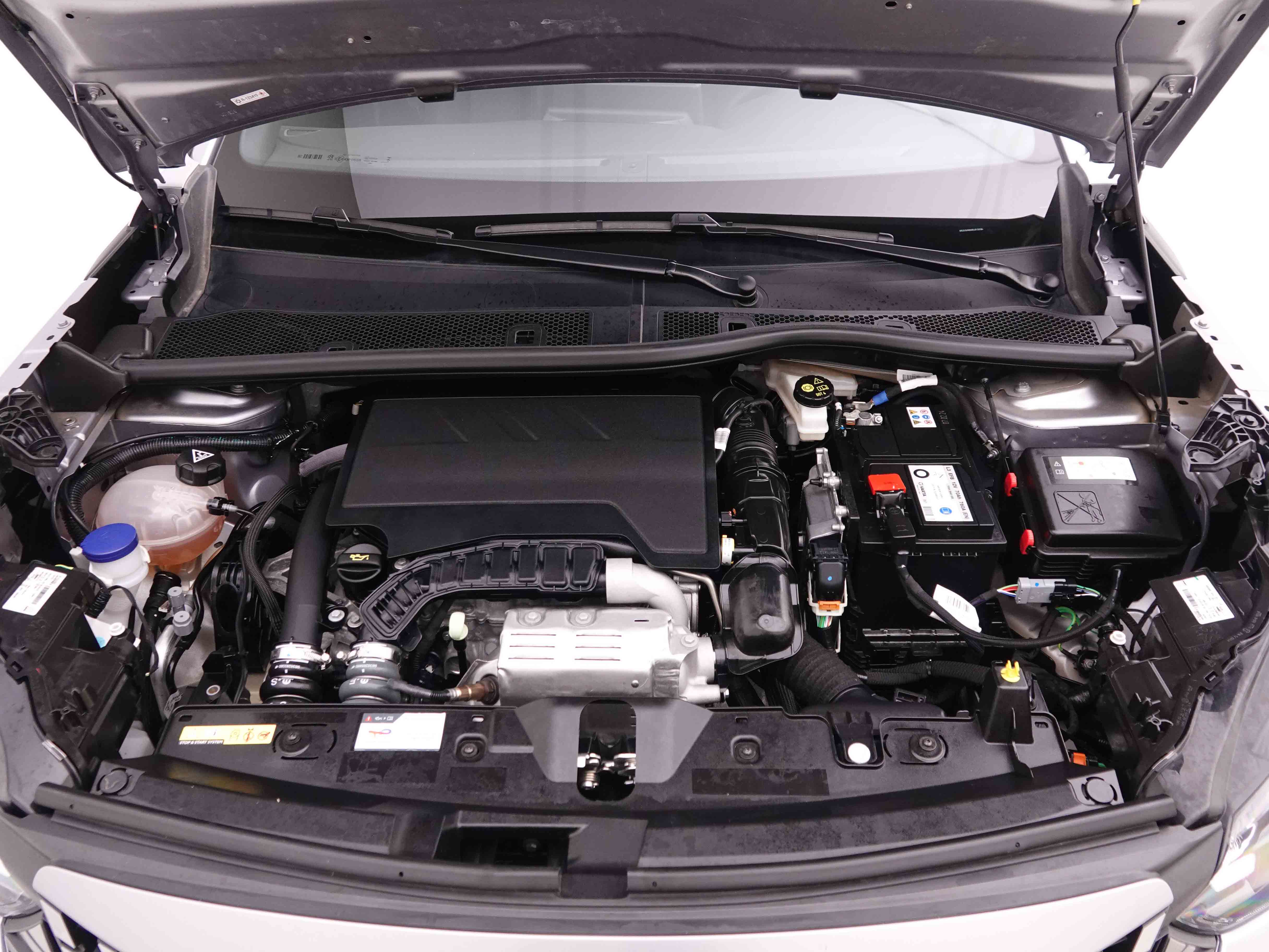 Véhicule de leasing intérieure