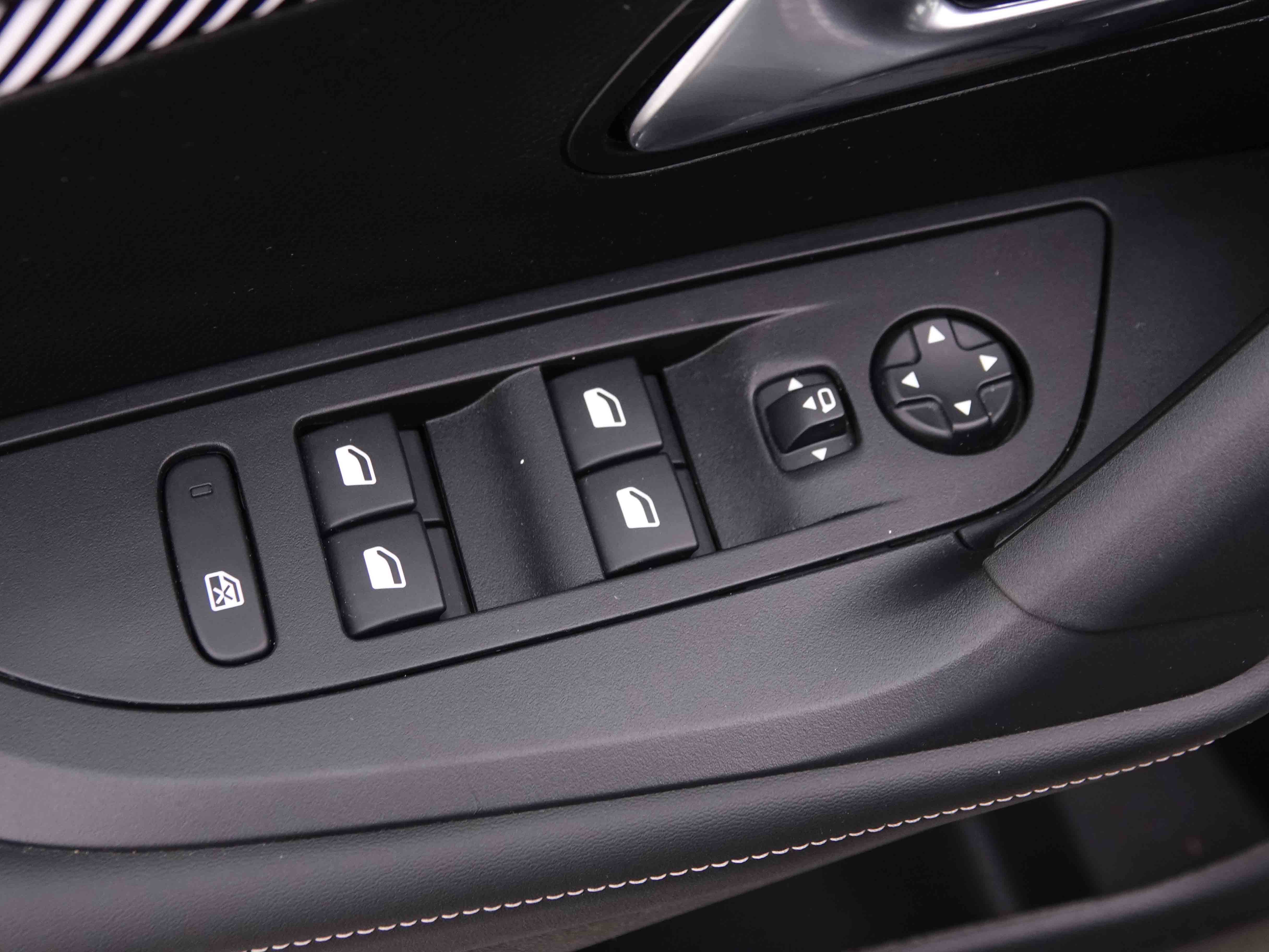 Véhicule de leasing intérieure