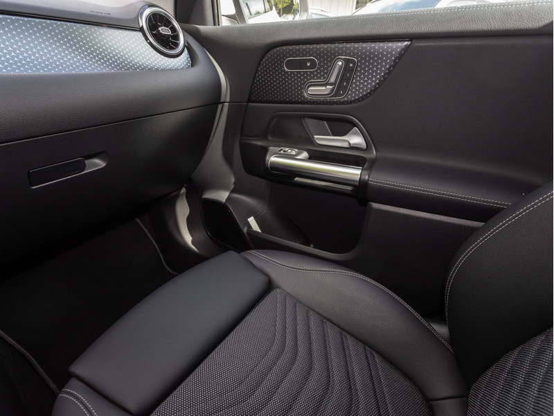Véhicule de leasing intérieure