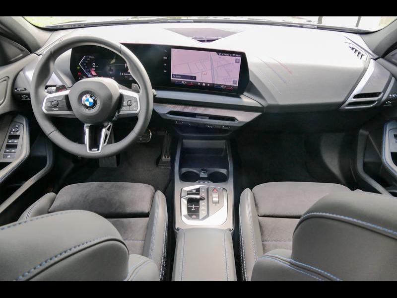 Véhicule de leasing intérieure