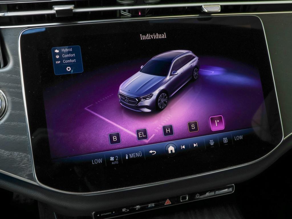 Véhicule de leasing intérieure