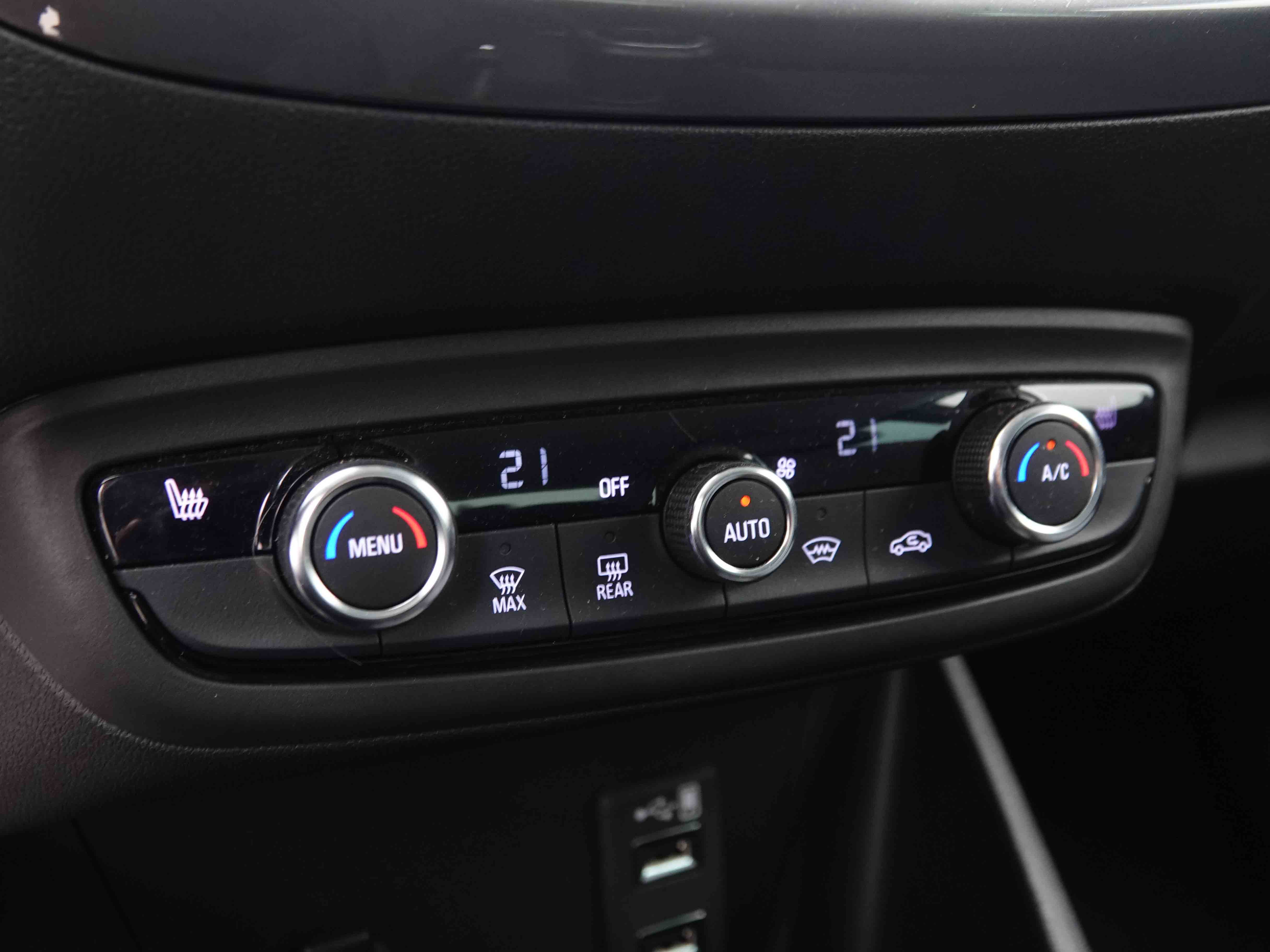 Véhicule de leasing intérieure