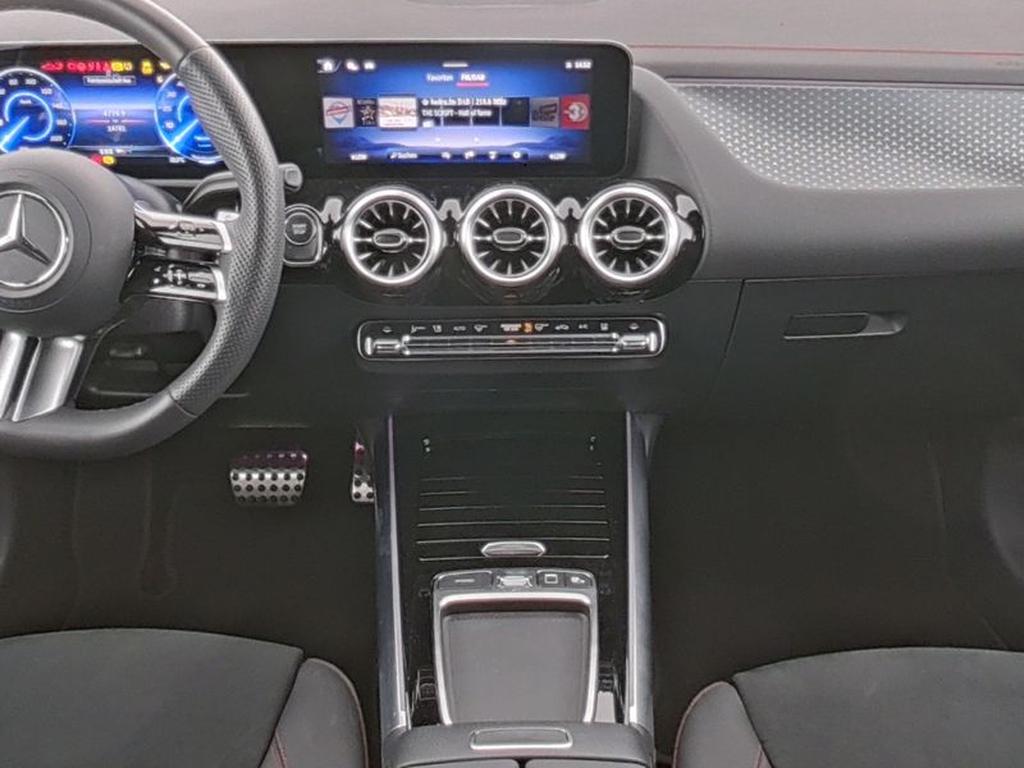 Véhicule de leasing intérieure