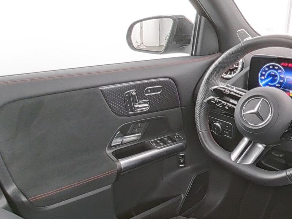 Véhicule de leasing intérieure
