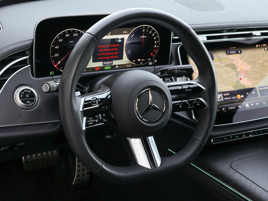 Véhicule de leasing intérieure