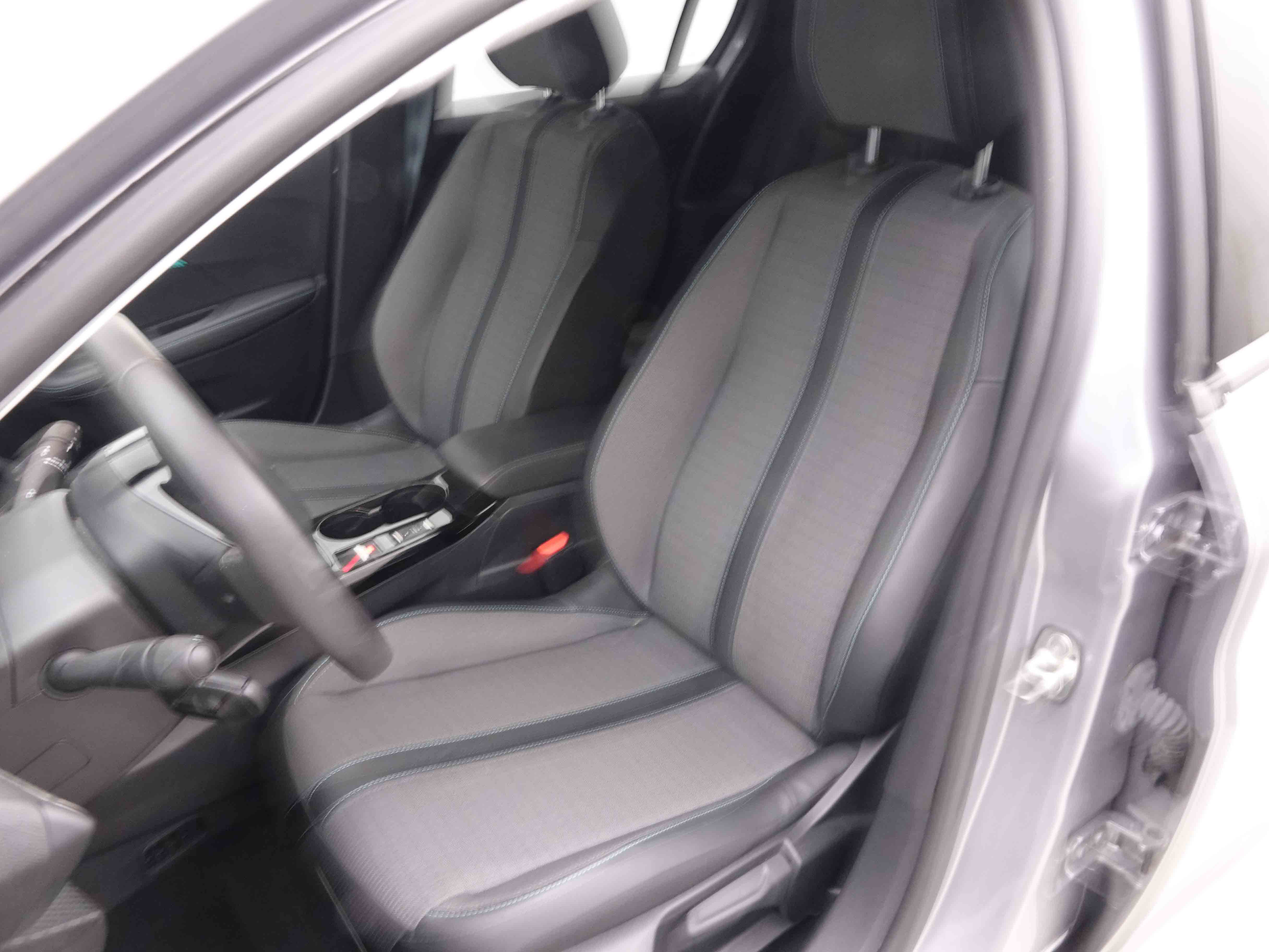 Véhicule de leasing intérieure