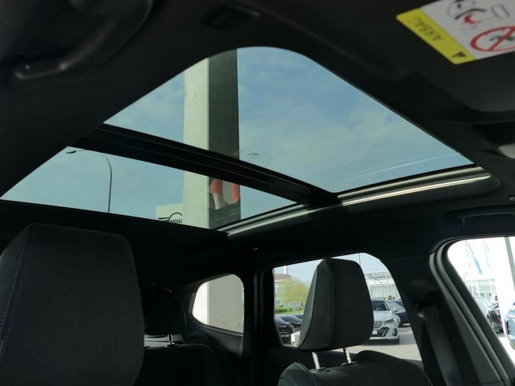 Véhicule de leasing intérieure