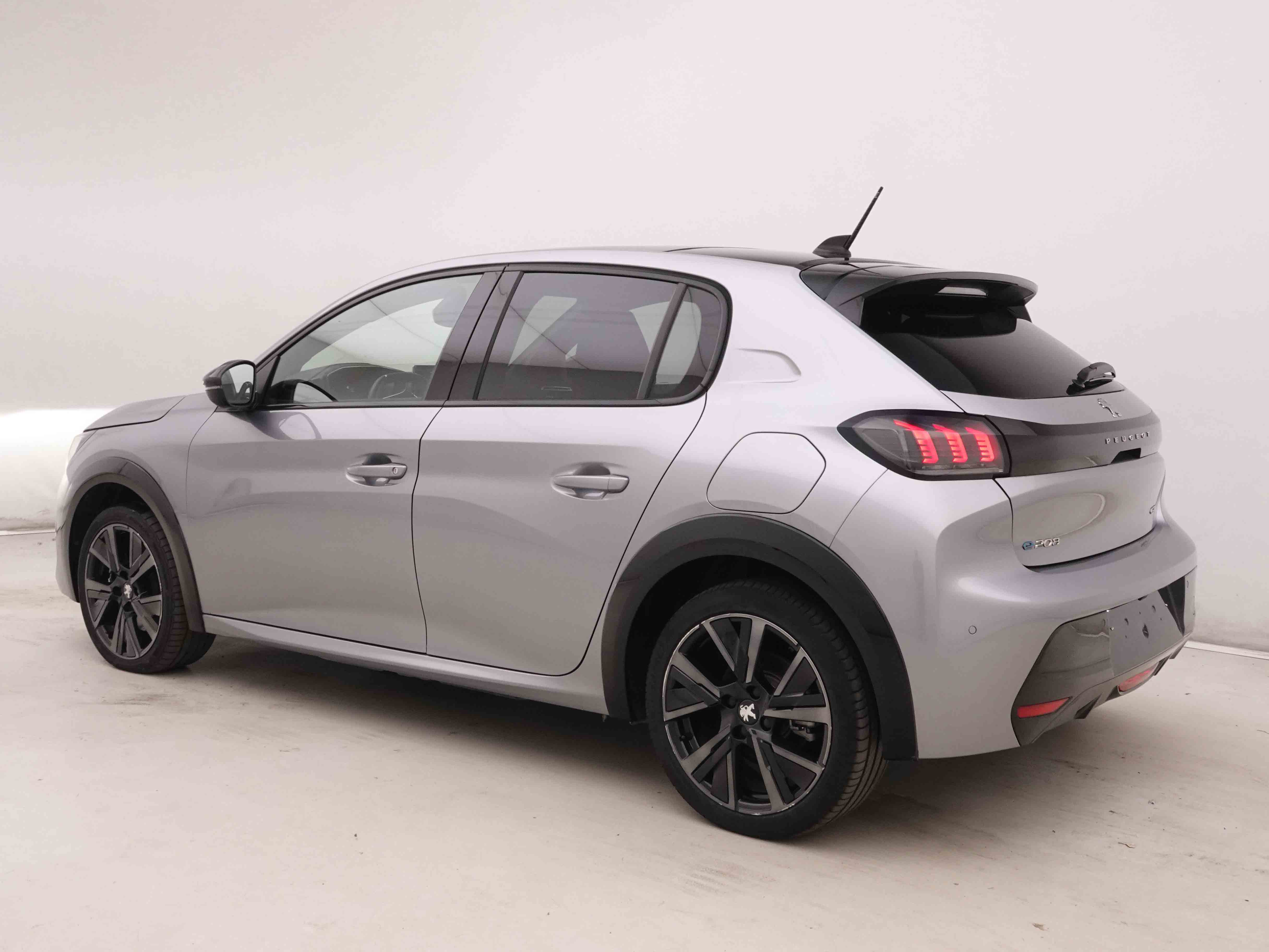 Véhicule de leasing intérieure