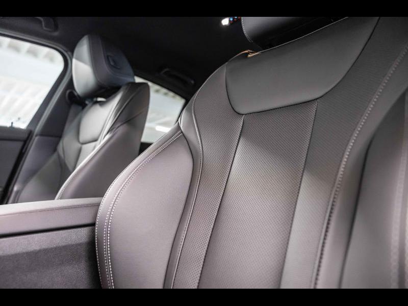 Véhicule de leasing intérieure