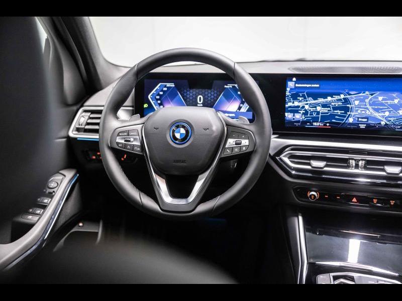 Véhicule de leasing intérieure