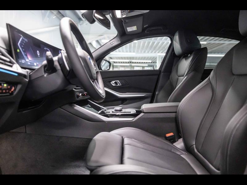 Véhicule de leasing intérieure