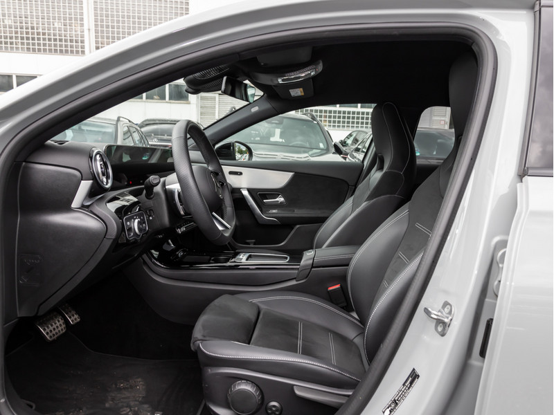 Lease wagen interieur