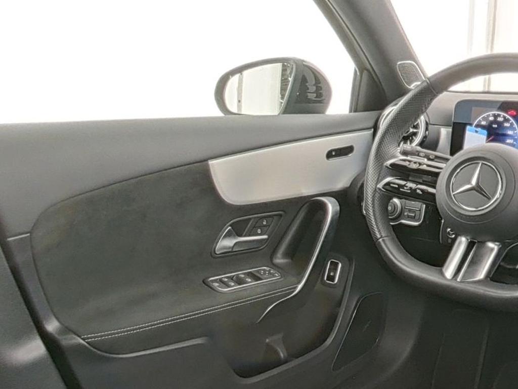Véhicule de leasing intérieure