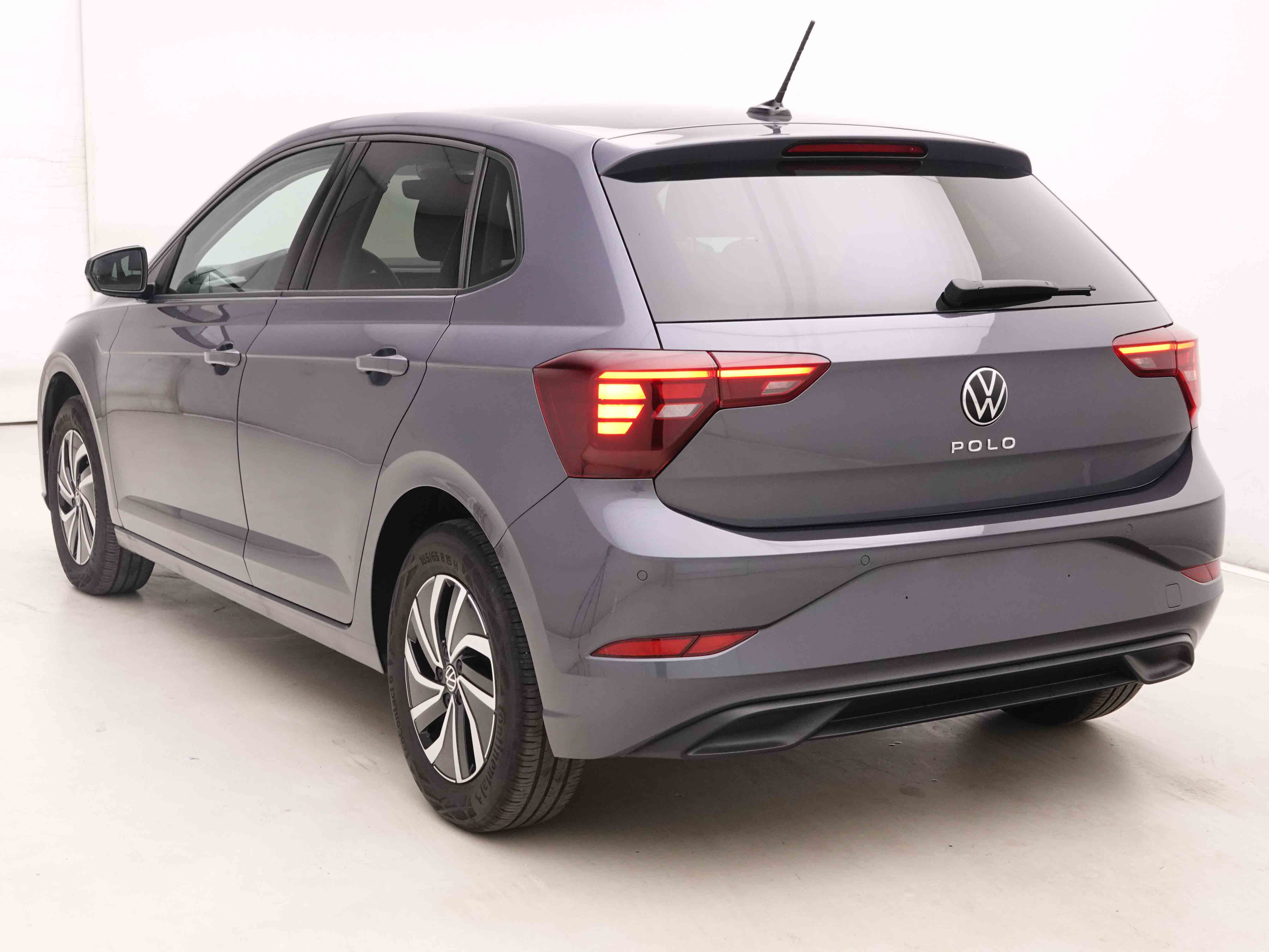 Véhicule de leasing intérieure