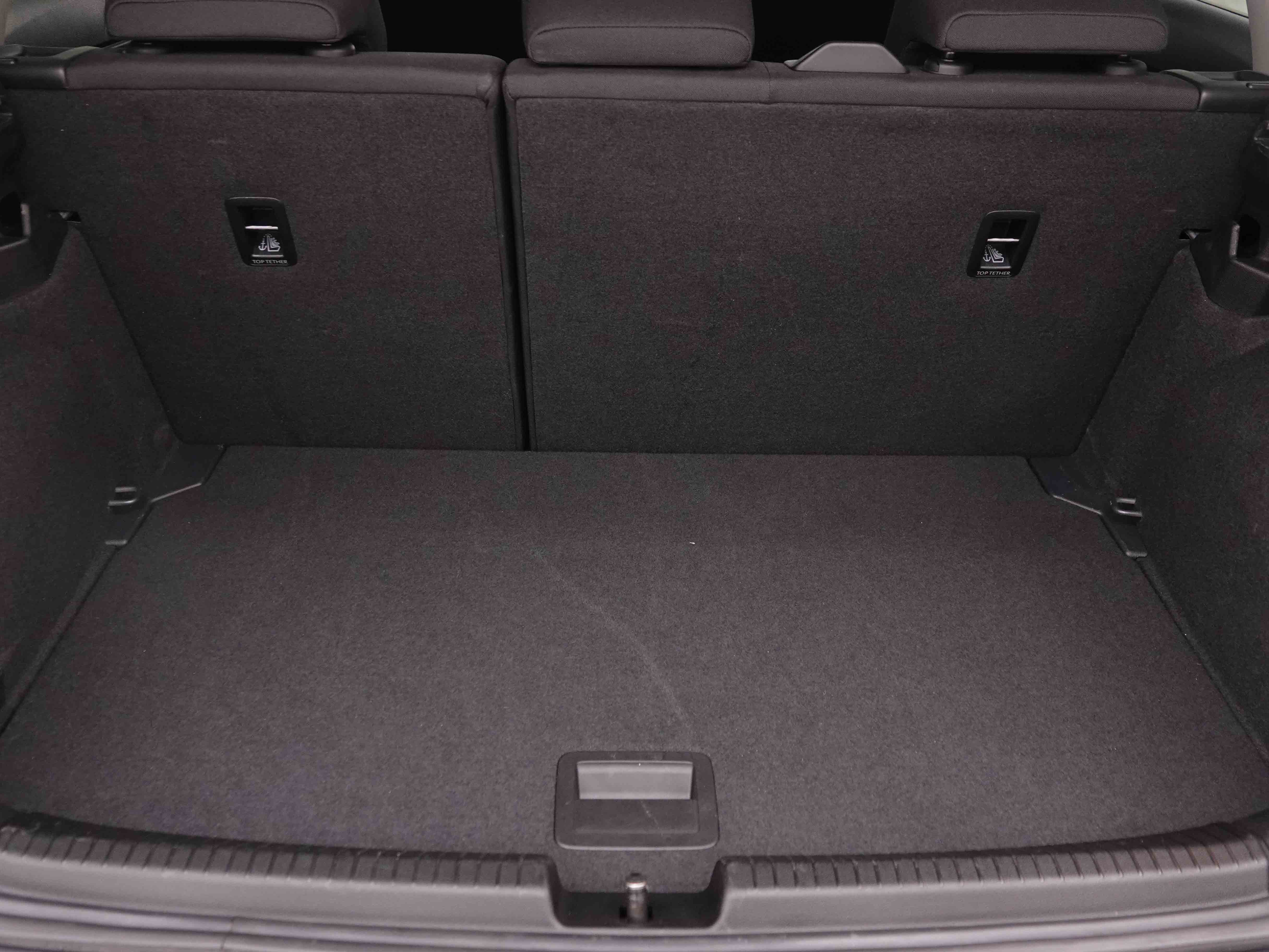 Véhicule de leasing intérieure