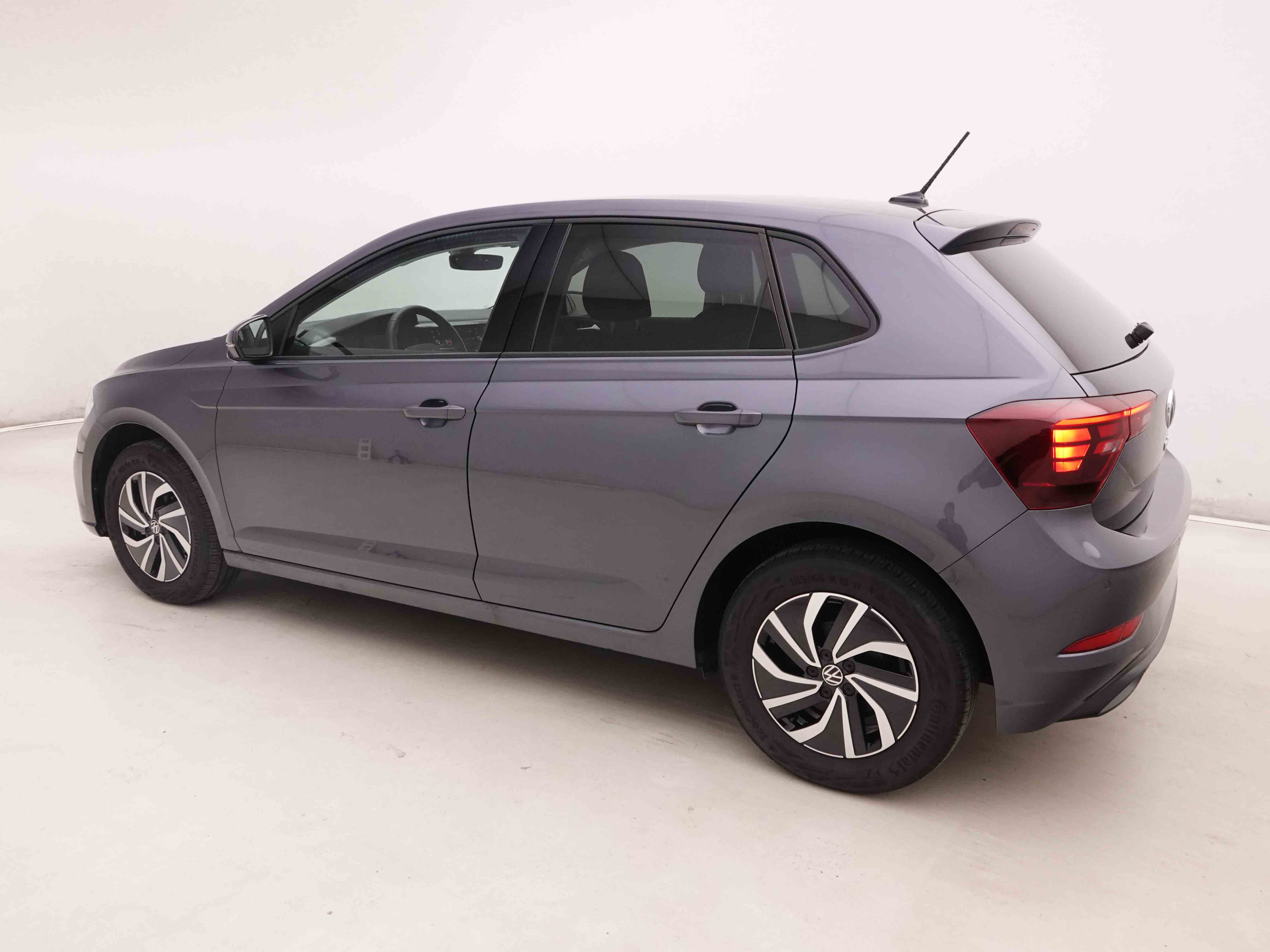 Véhicule de leasing intérieure