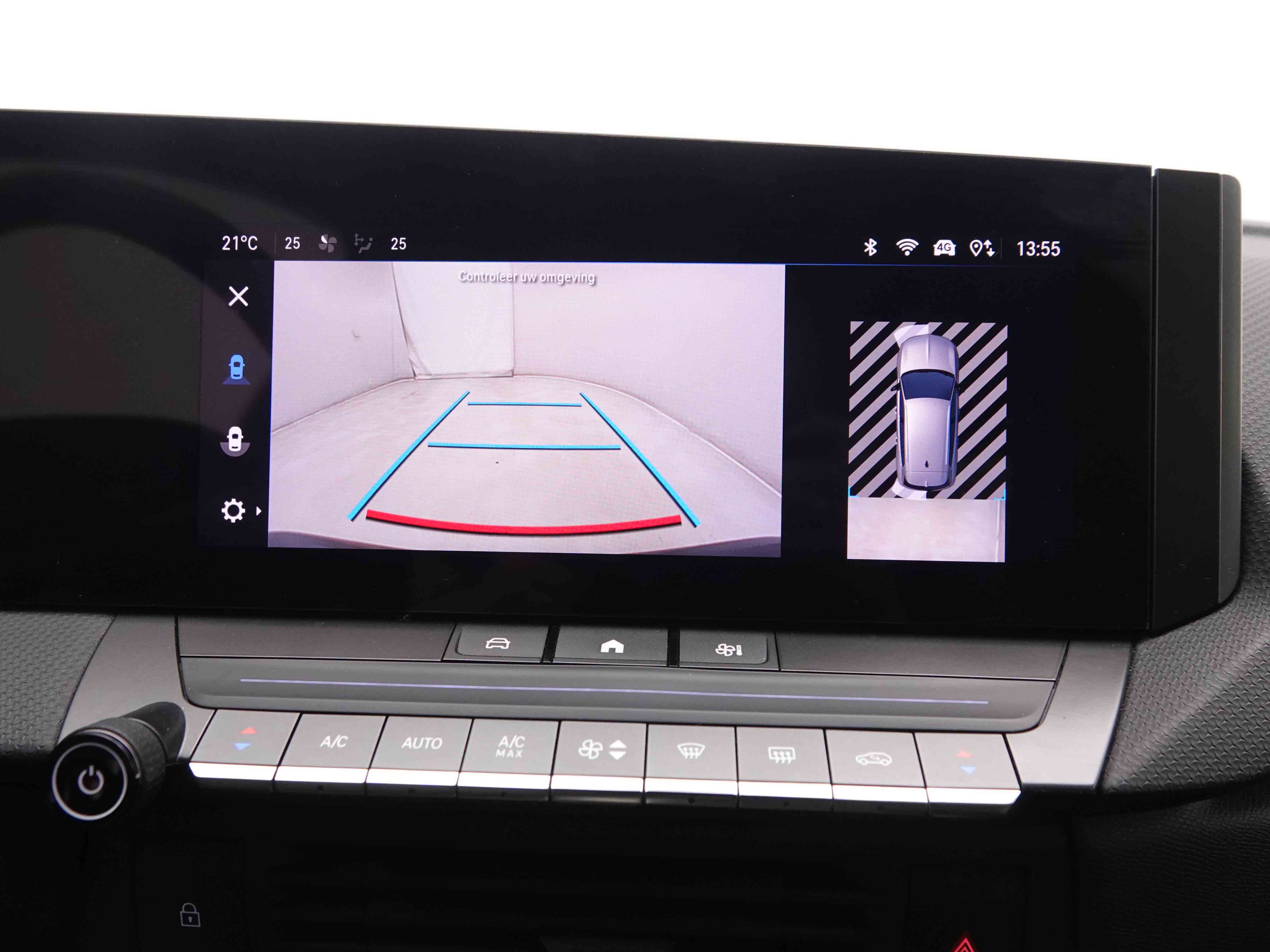 Véhicule de leasing intérieure