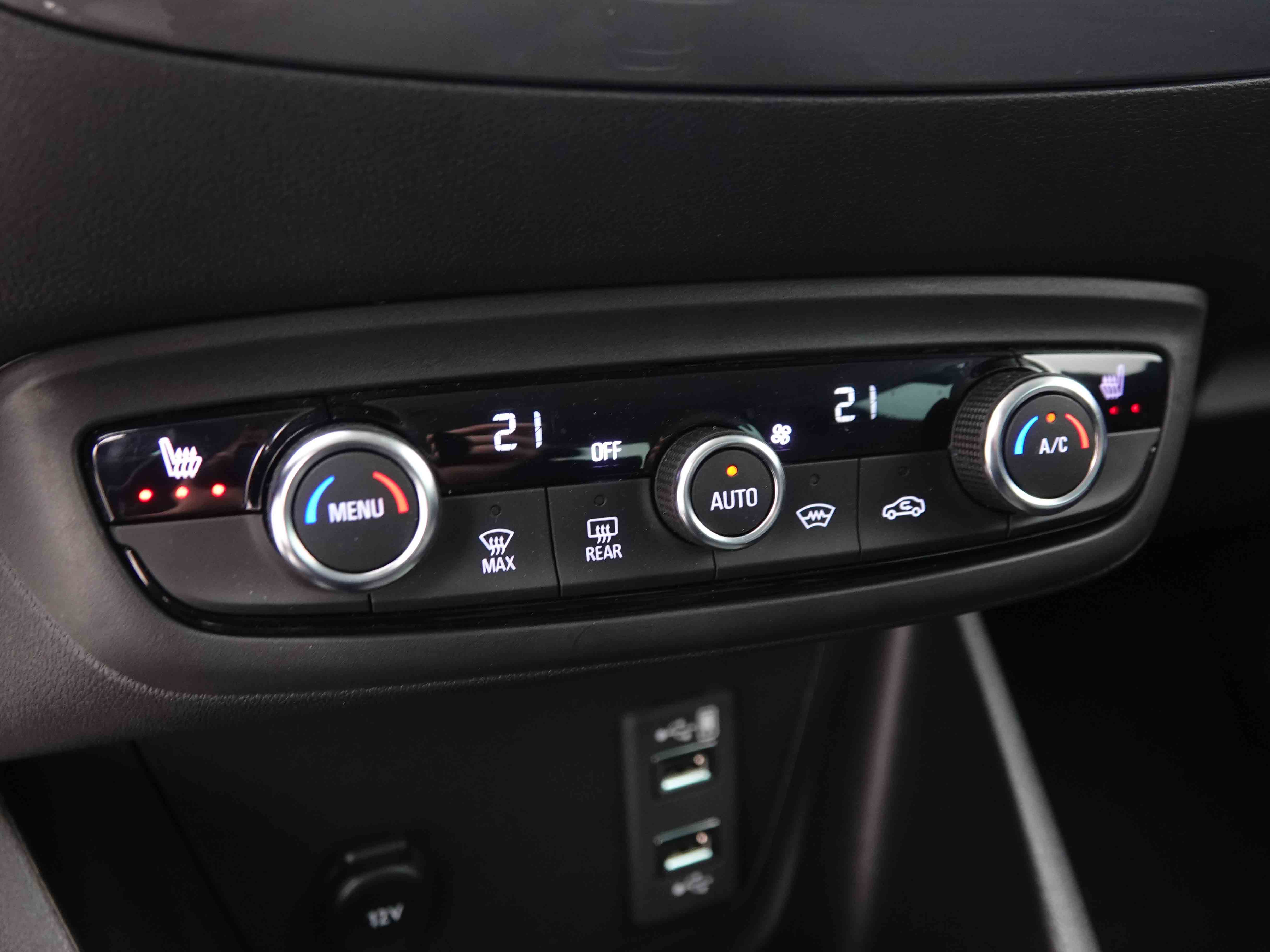 Véhicule de leasing intérieure