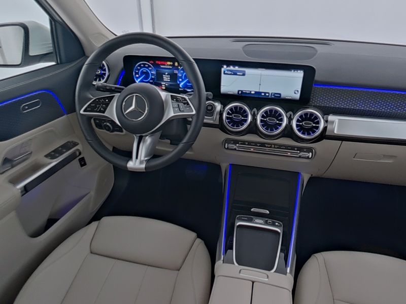 Véhicule de leasing intérieure