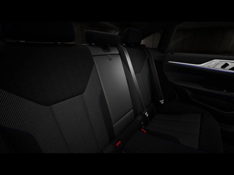 Véhicule de leasing intérieure