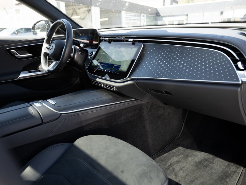 Véhicule de leasing intérieure