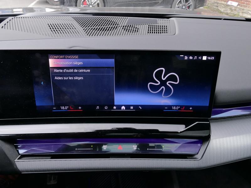 Véhicule de leasing intérieure