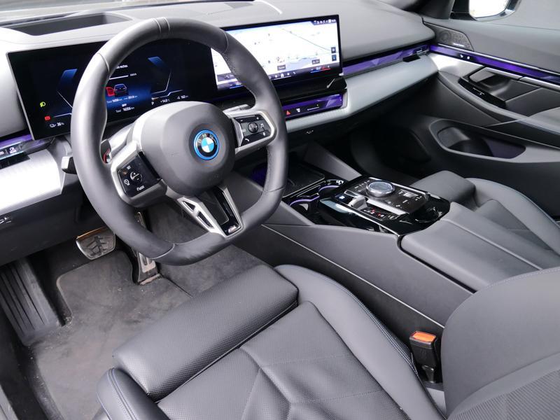 Véhicule de leasing intérieure