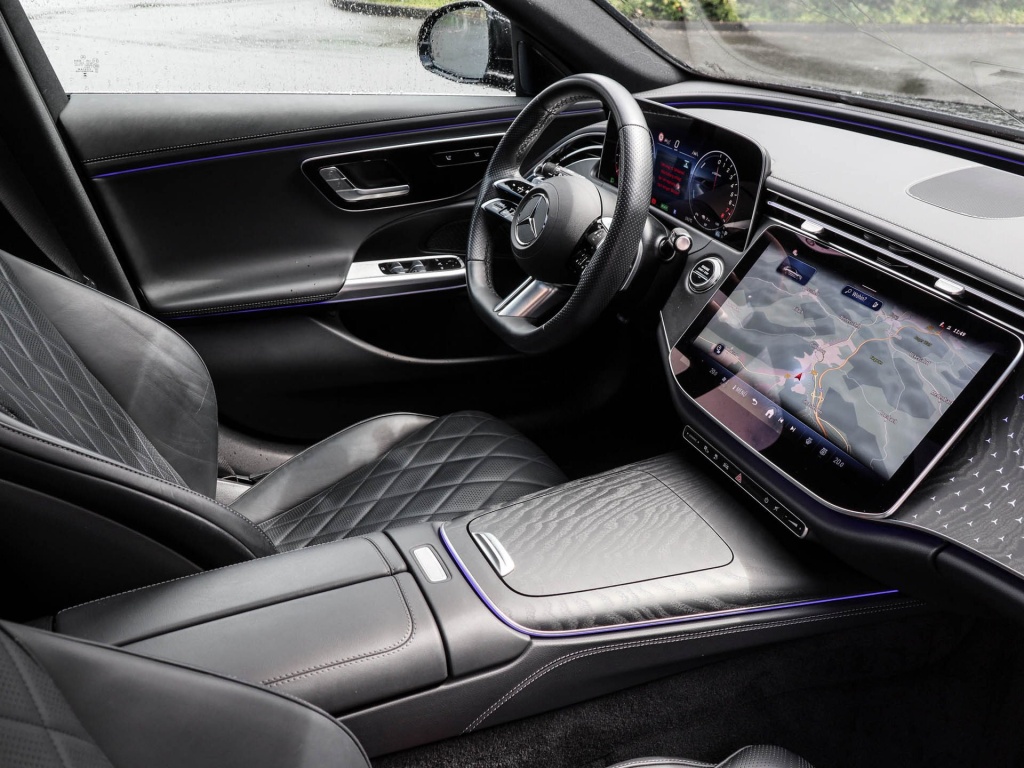 Véhicule de leasing intérieure