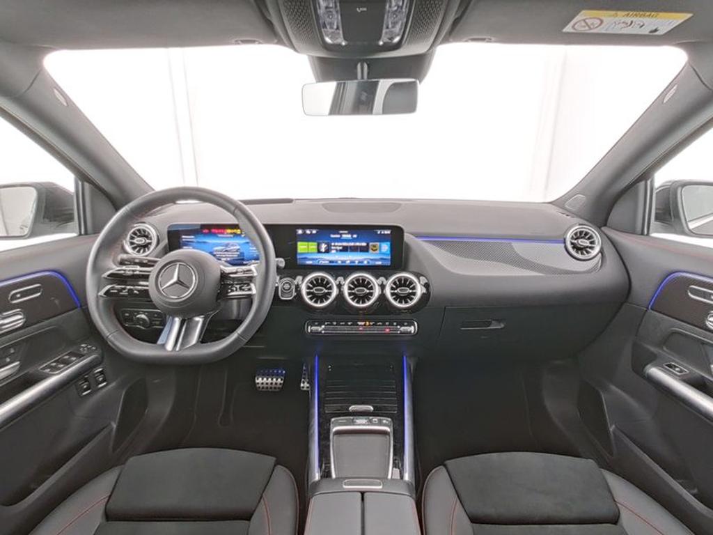 Véhicule de leasing intérieure