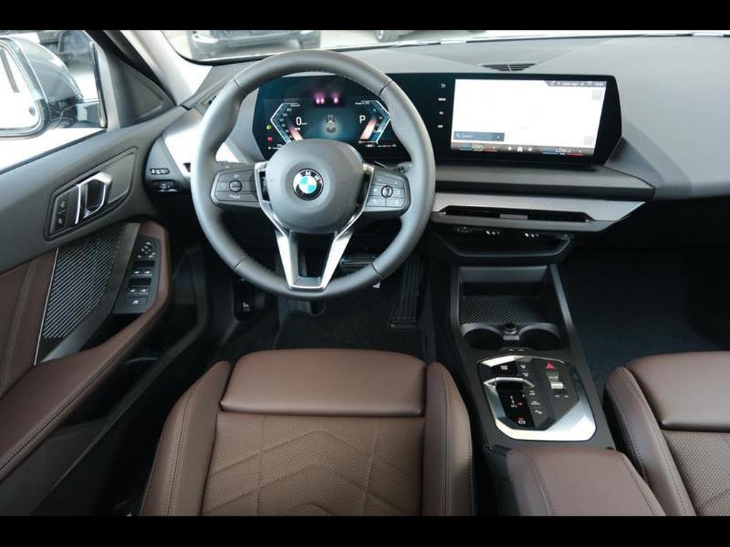 Véhicule de leasing intérieure