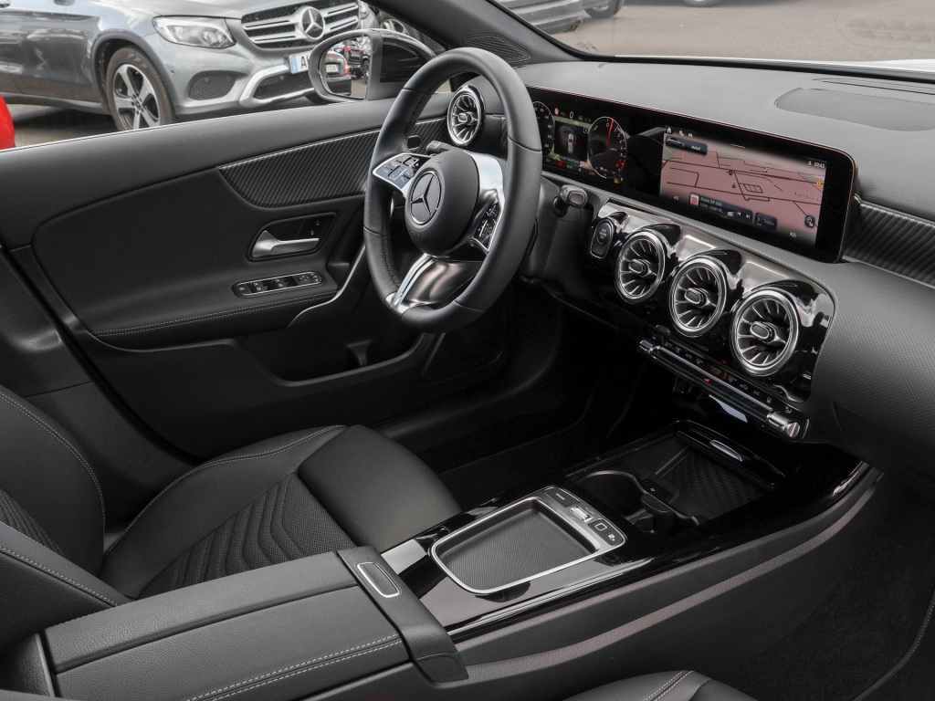 Véhicule de leasing intérieure