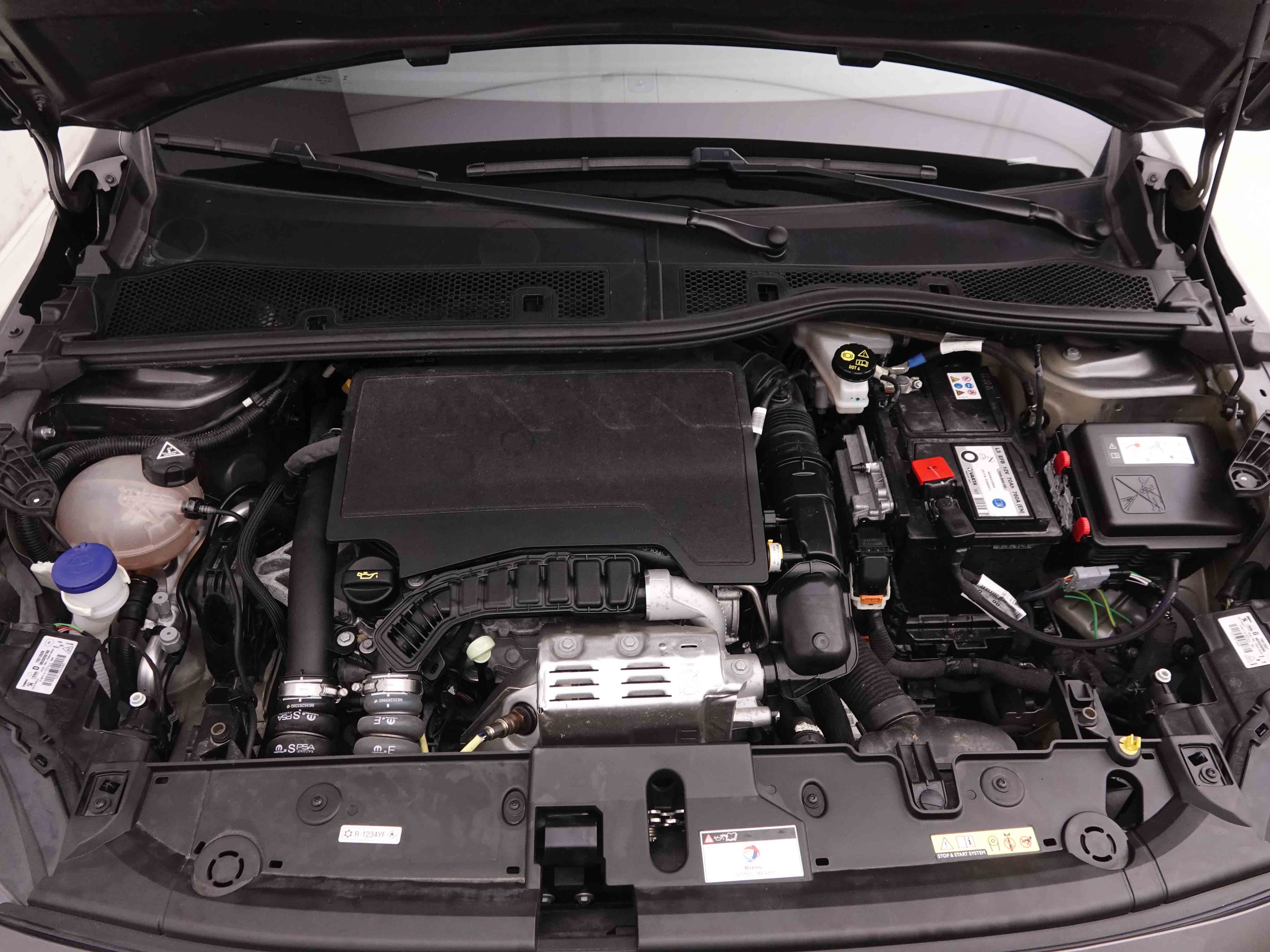 Véhicule de leasing intérieure