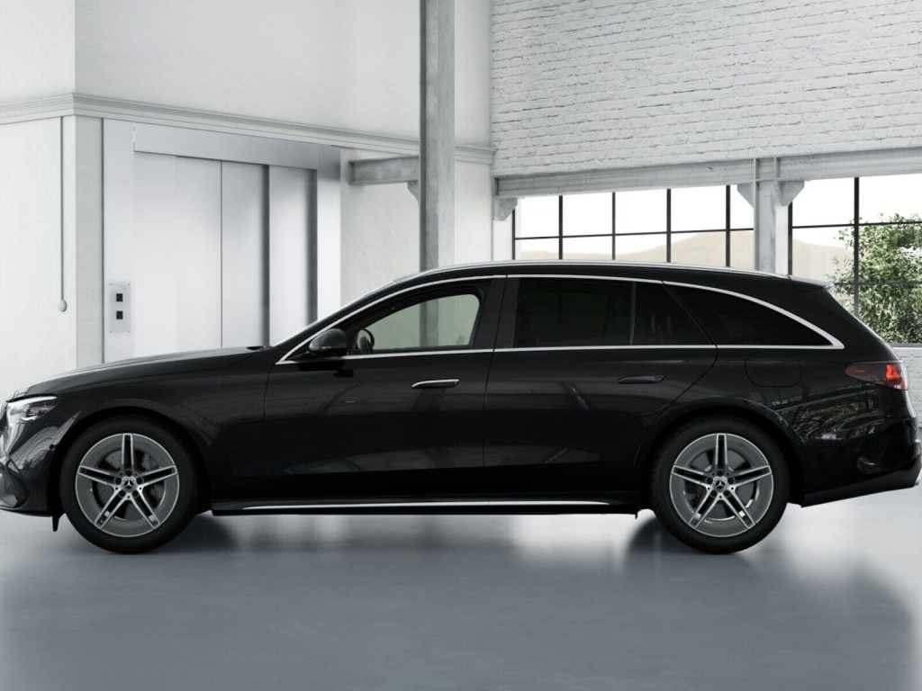Véhicule de leasing intérieure