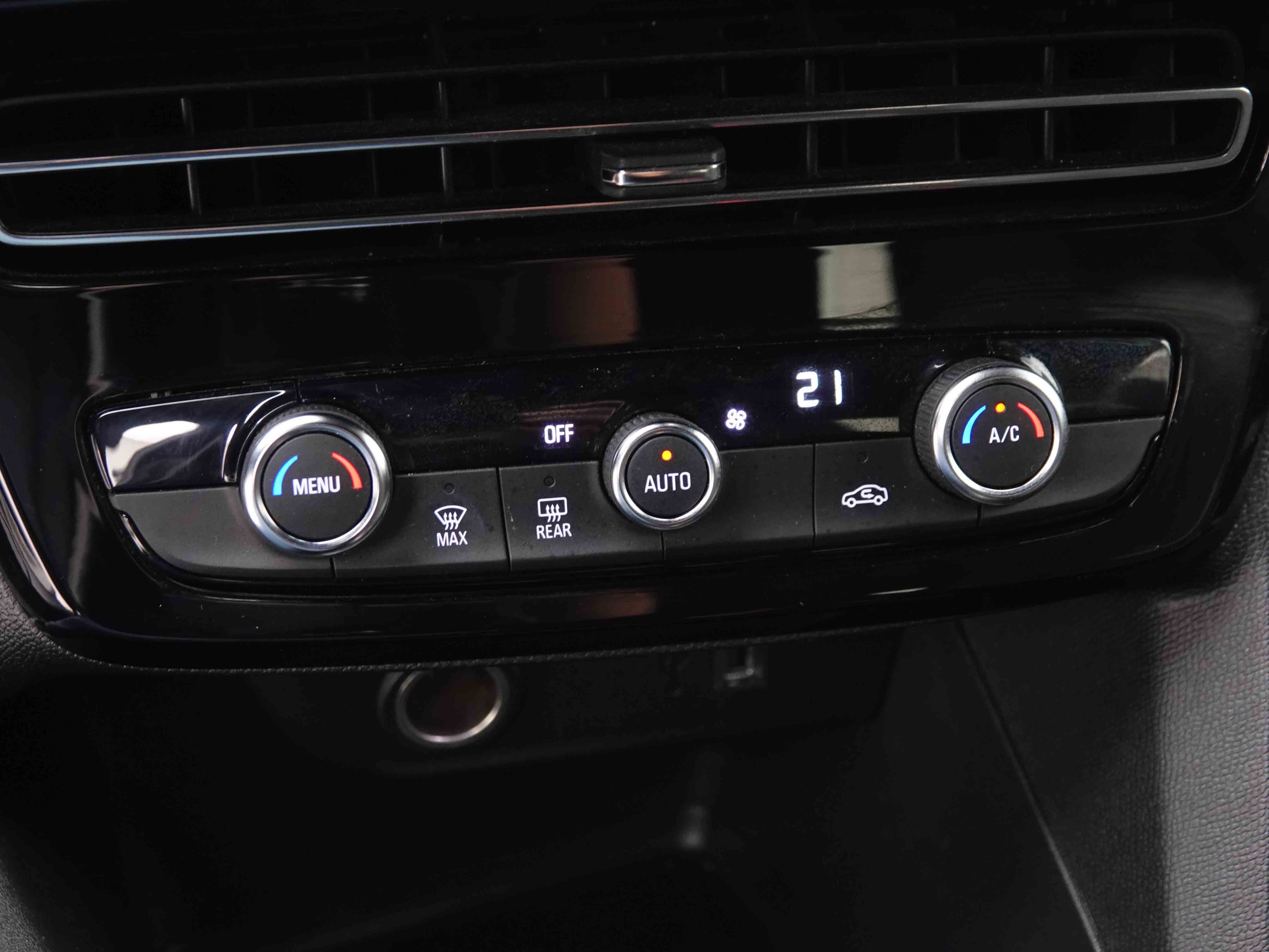 Véhicule de leasing intérieure