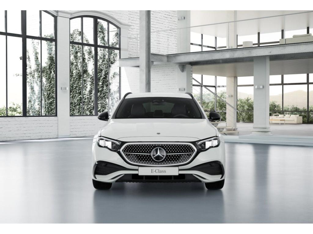 Véhicule de leasing intérieure
