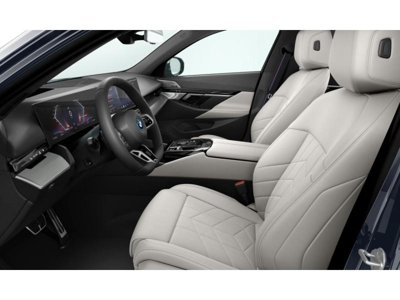 Véhicule de leasing intérieure