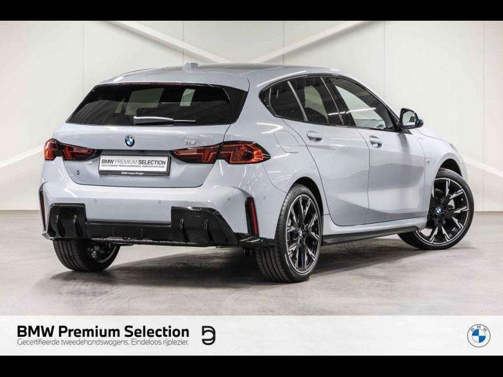 Véhicule de leasing intérieure