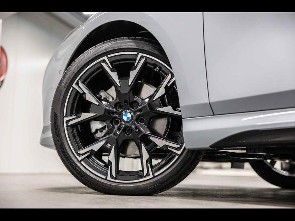 Véhicule de leasing intérieure