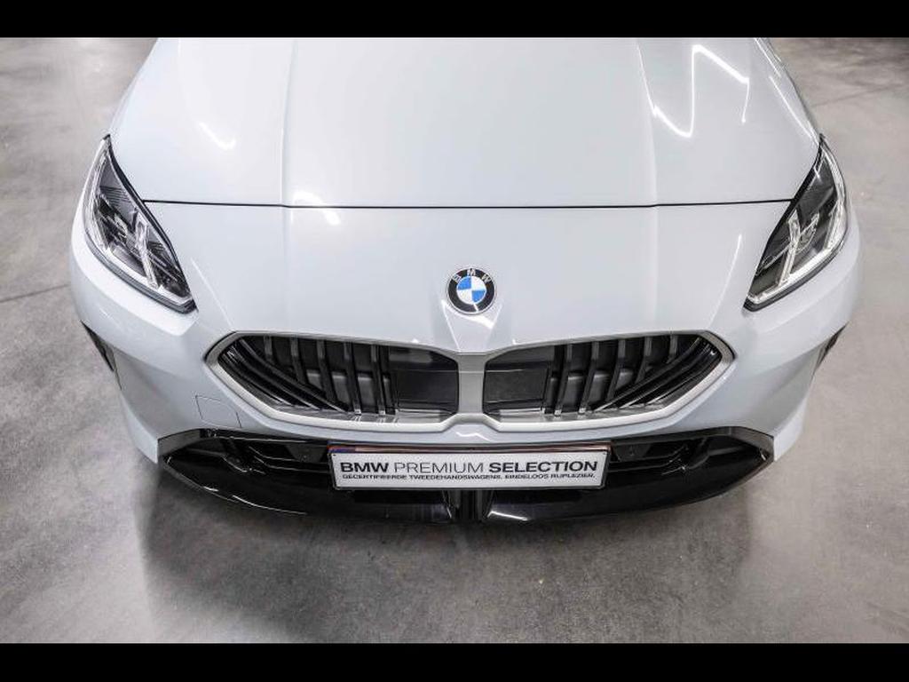 Véhicule de leasing intérieure