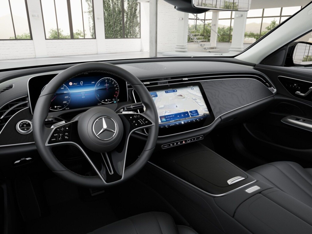 Véhicule de leasing intérieure
