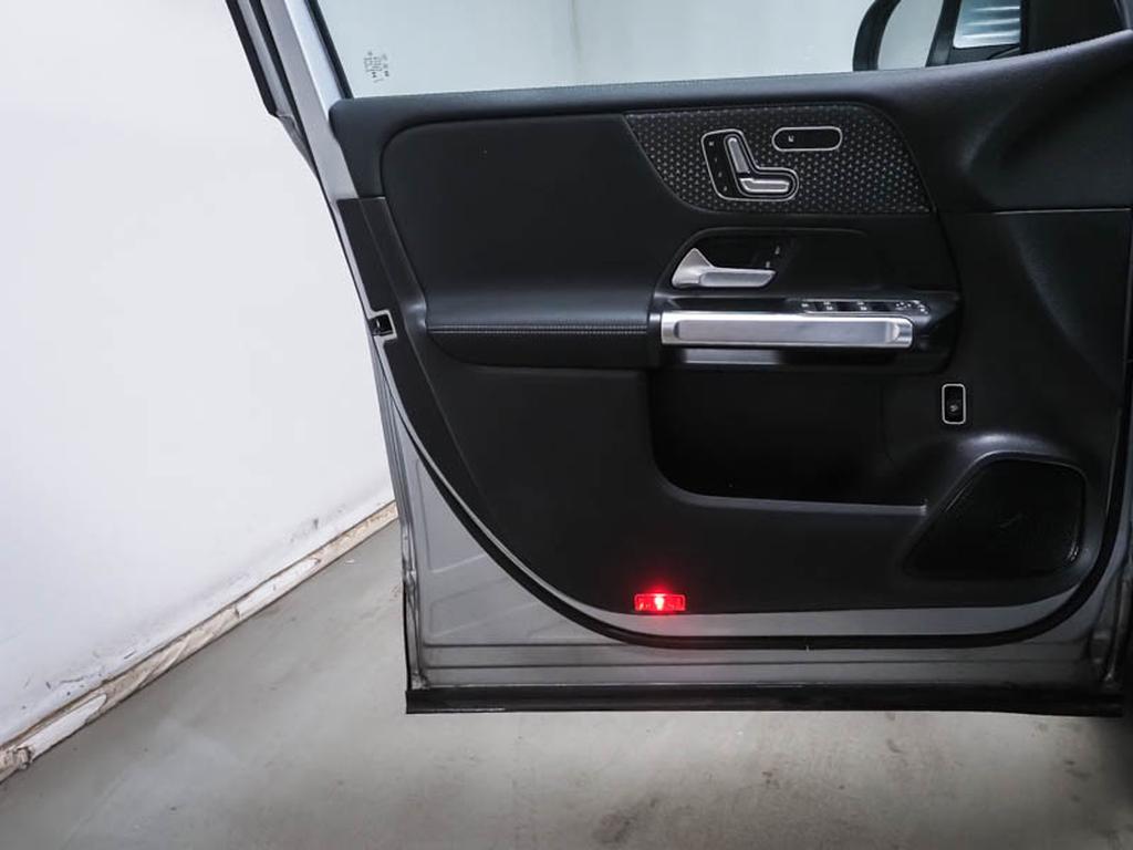 Véhicule de leasing intérieure