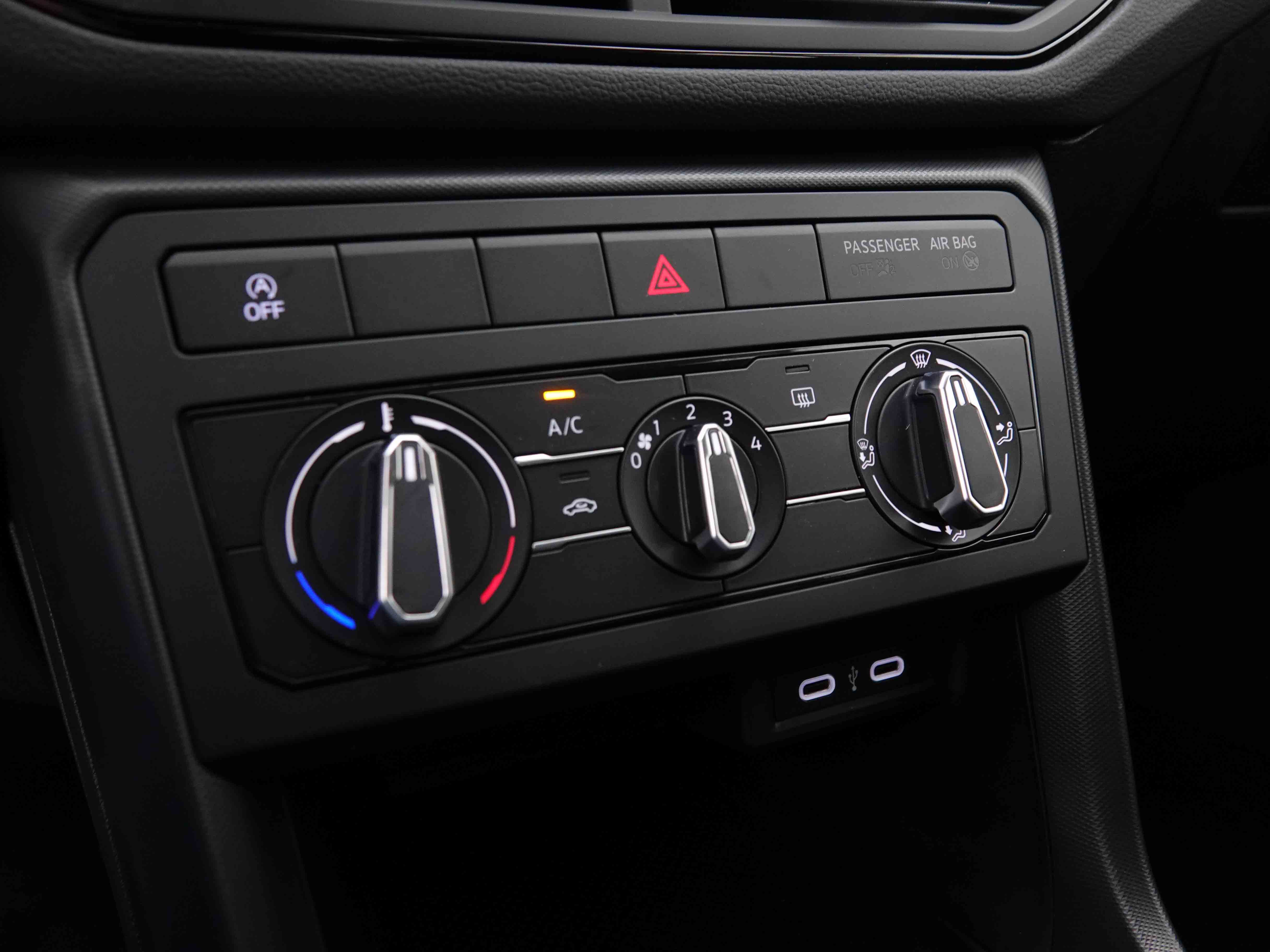 Lease wagen interieur