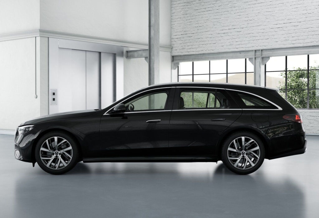 Véhicule de leasing intérieure