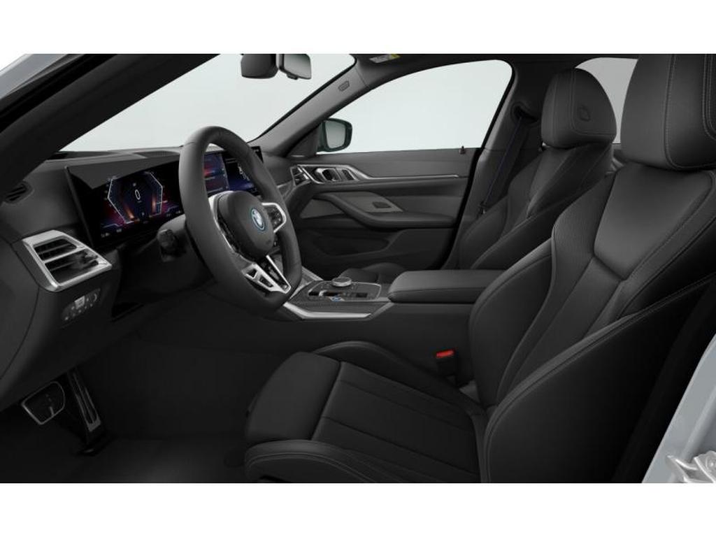 Véhicule de leasing intérieure
