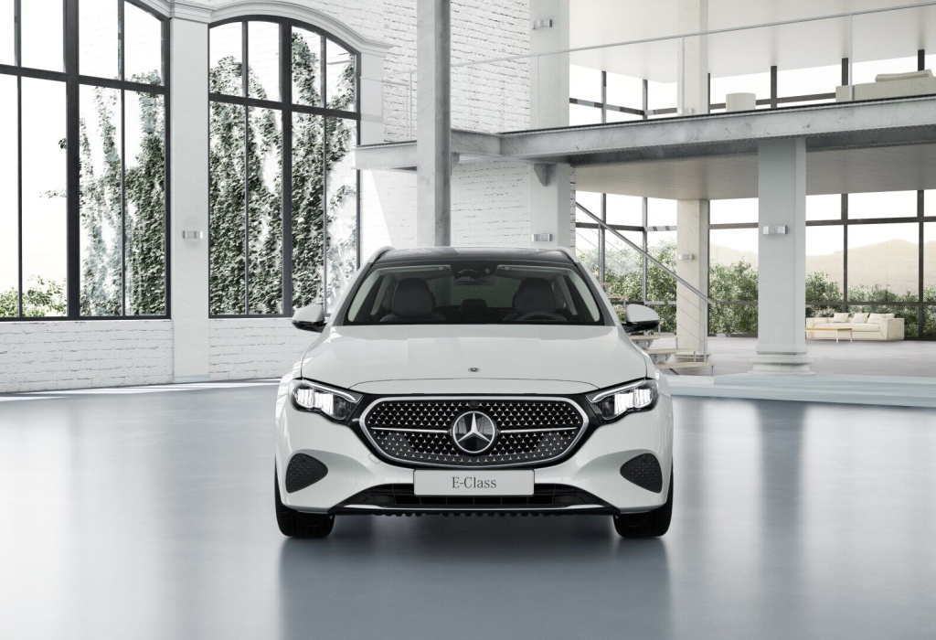 Véhicule de leasing intérieure